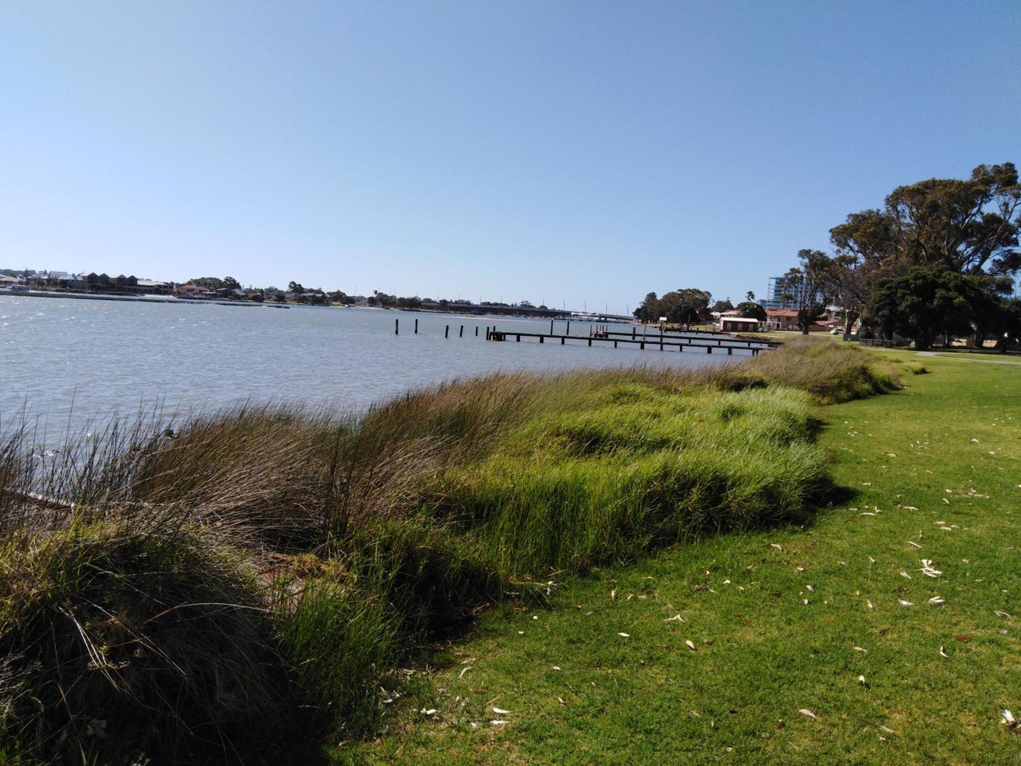 Mandurah Central Estuary Soldiers Cove Townhouse ภายนอก รูปภาพ